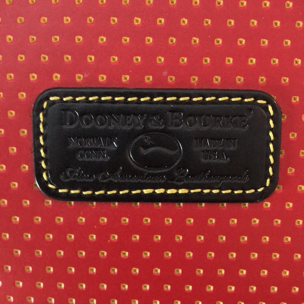 Dooney & Bourke Satchel‎ Red Black Perforated Leather Vintage USA Old Money